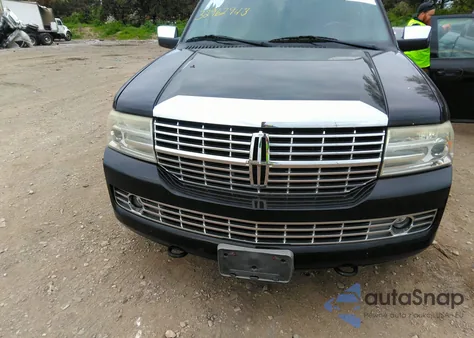 2007 Lincoln Navigator Ultimate z USA, uszkodzony, nr VIN 5LMFU28587LJ03503